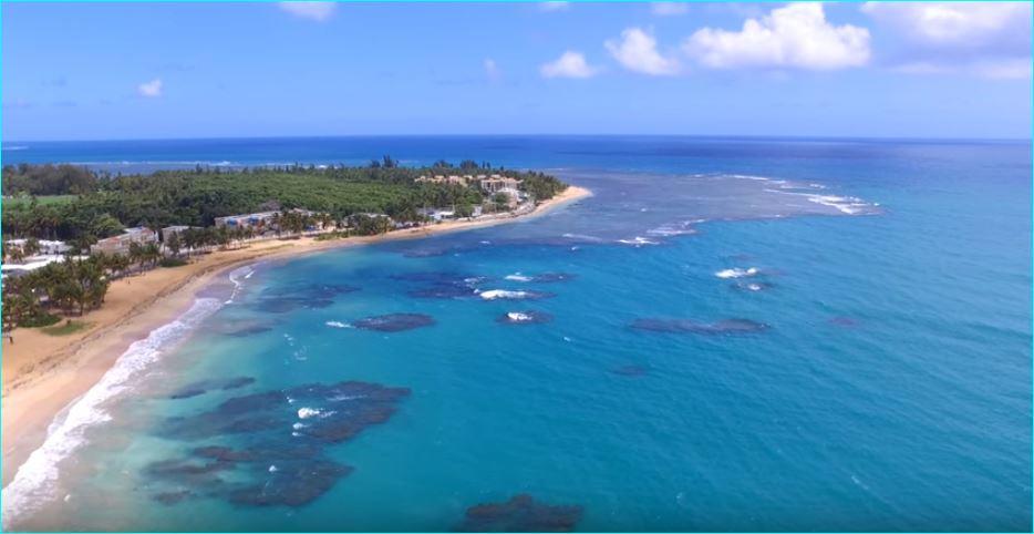 Appartamento Gorgeous Beach Front Studio With Electricity Water Ac Luquillo Esterno foto